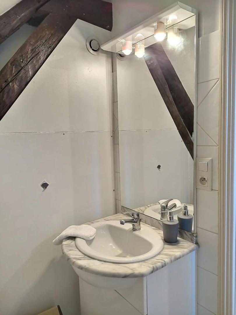 Le Travel - Appartement Equipe Proche Centre Et Yschools Troyes Exterior foto